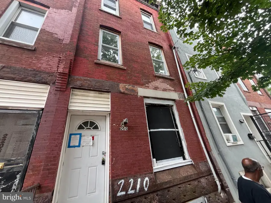 2210 N 17th St, Philadelphia, PA 19132 - #2