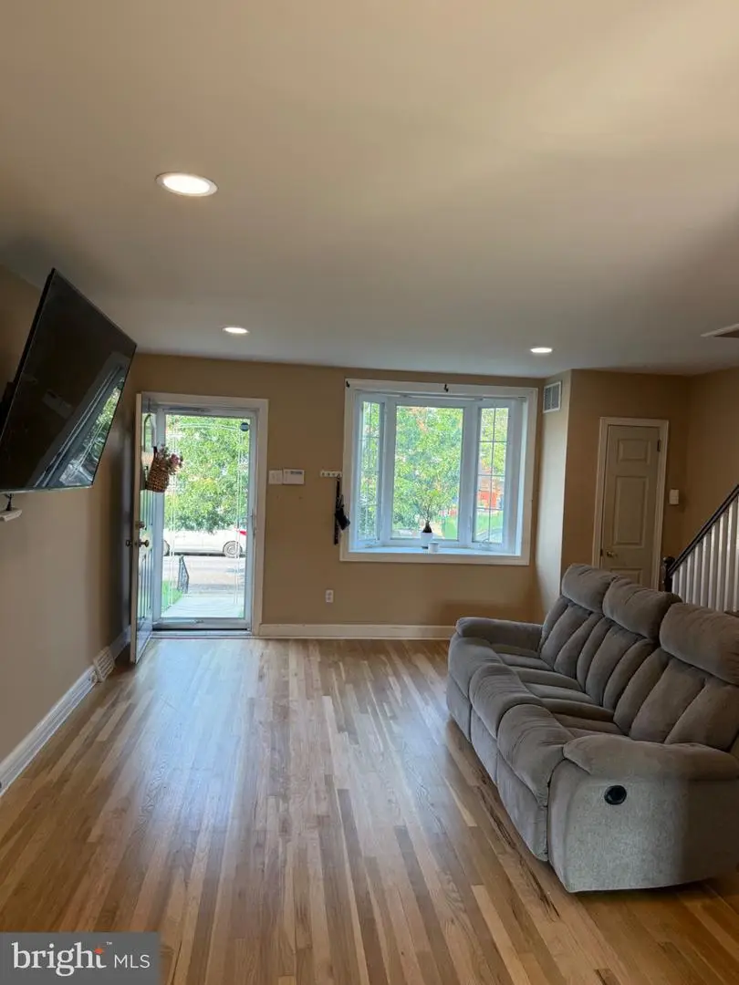 3324 Ashville St, Philadelphia, PA 19136 - #3
