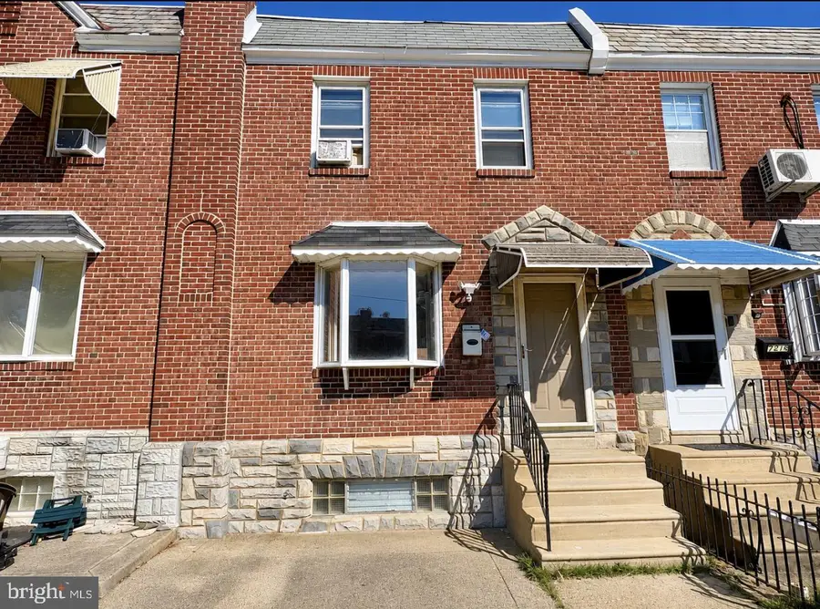 7214 Cottage St, Philadelphia, PA 19135 - #2