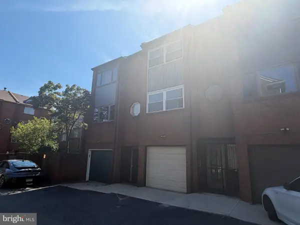 1 Queen St #2, PHILADELPHIA, PA 19147