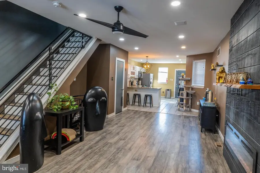 823 S 56th St, Philadelphia, PA 19143 - #3