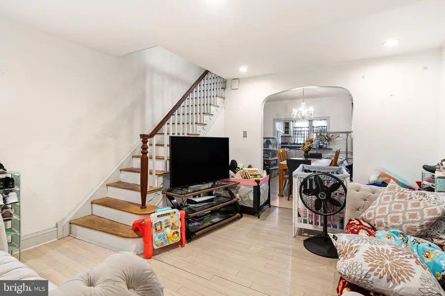 5219 N 11th St, Philadelphia, PA 19141 - #2