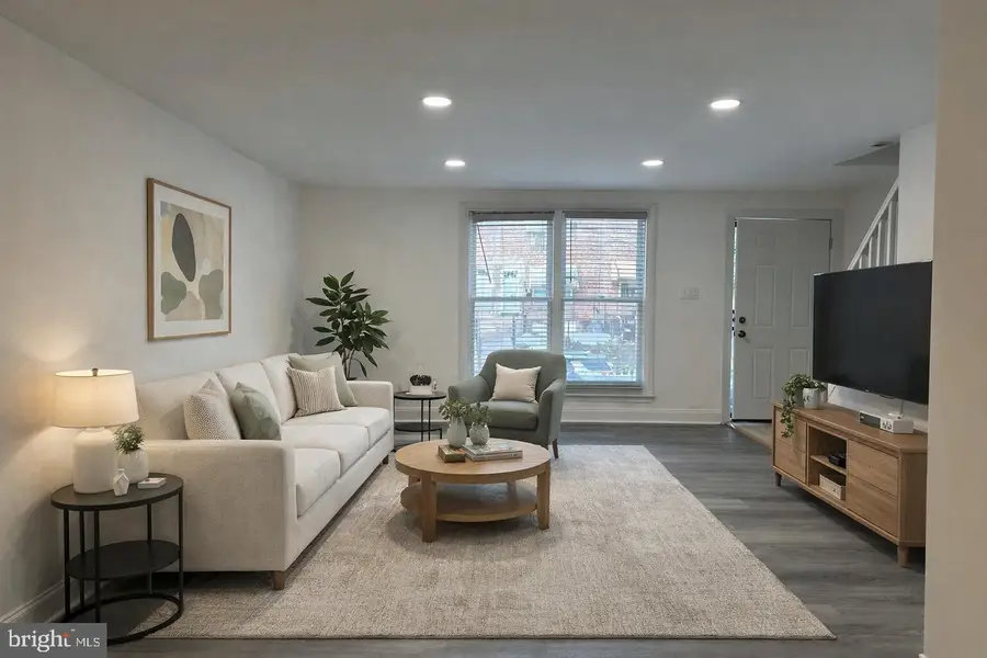 632 E Carver St, Philadelphia, PA 19120 - #2