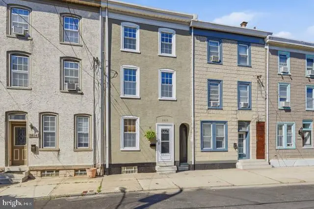 3816 Sharp St, Philadelphia, PA 19127 - #2