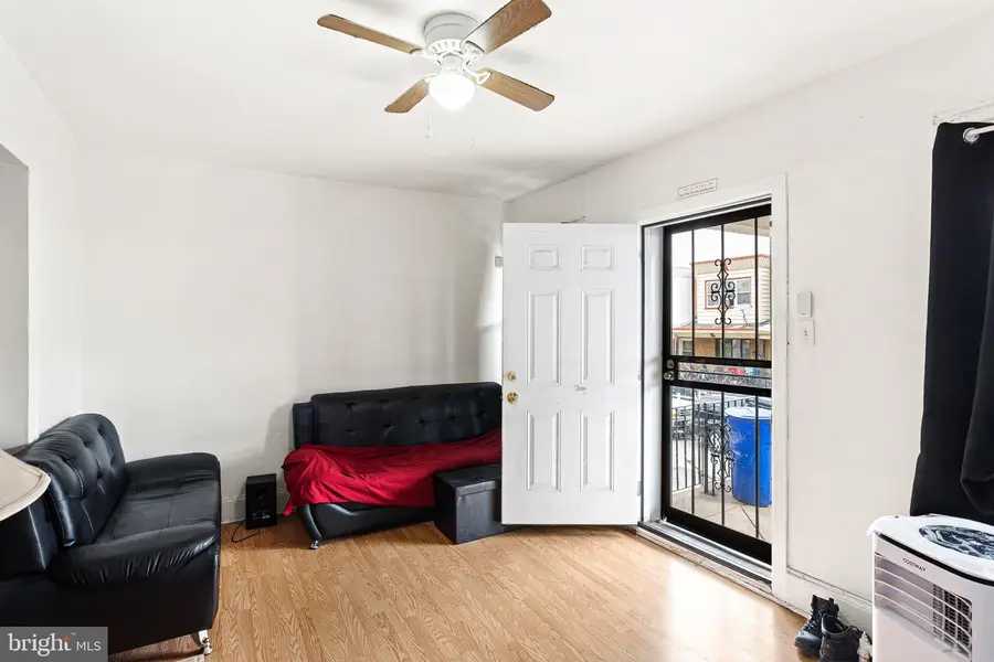 4758 Oakmont St, Philadelphia, PA 19136 - #3