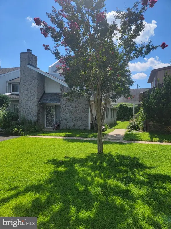 1714 Nathaniel Dr, PHILADELPHIA, PA 19116