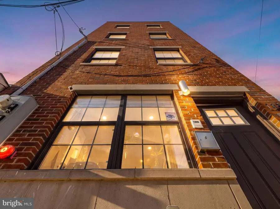 1139 Clay St #2, Philadelphia, PA 19123 - #3