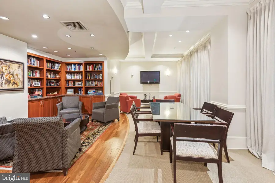 1500 Chestnut St #18h, Philadelphia, PA 19102 - #3