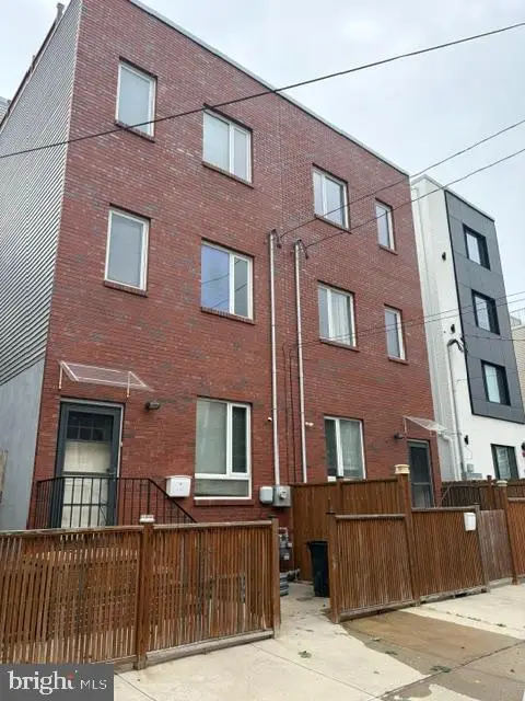 667 N 35th St, PHILADELPHIA, PA 19104