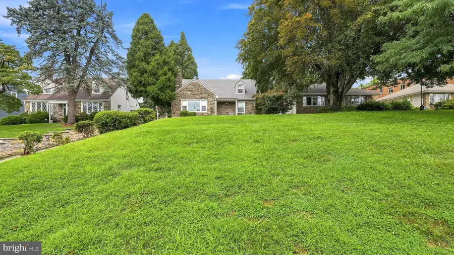 466 Paoli Ave, Philadelphia, PA 19128 - #3