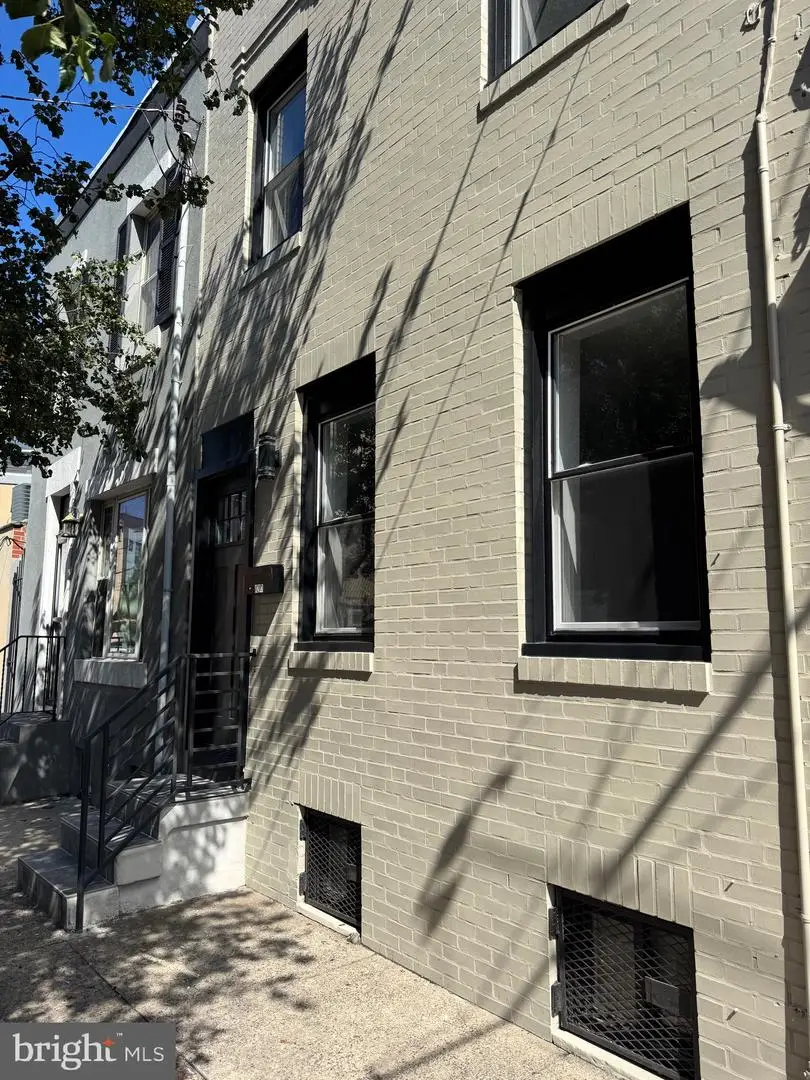 1203 Moore St, Philadelphia, PA 19148 - #2