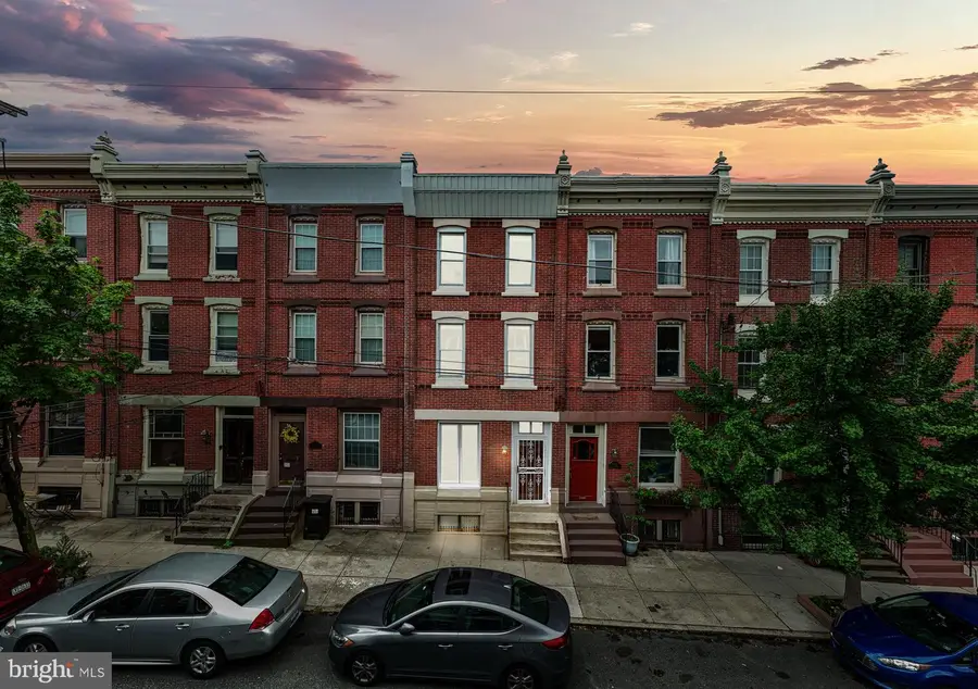 2712 Brown St, Philadelphia, PA 19130 - #2
