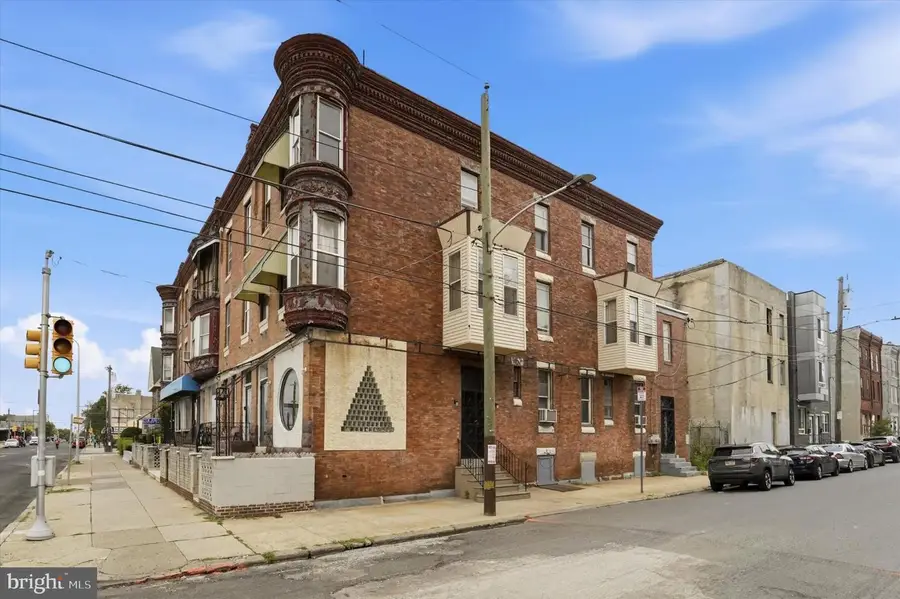 2101-2109 W Diamond St, Philadelphia, PA 19121 - #3
