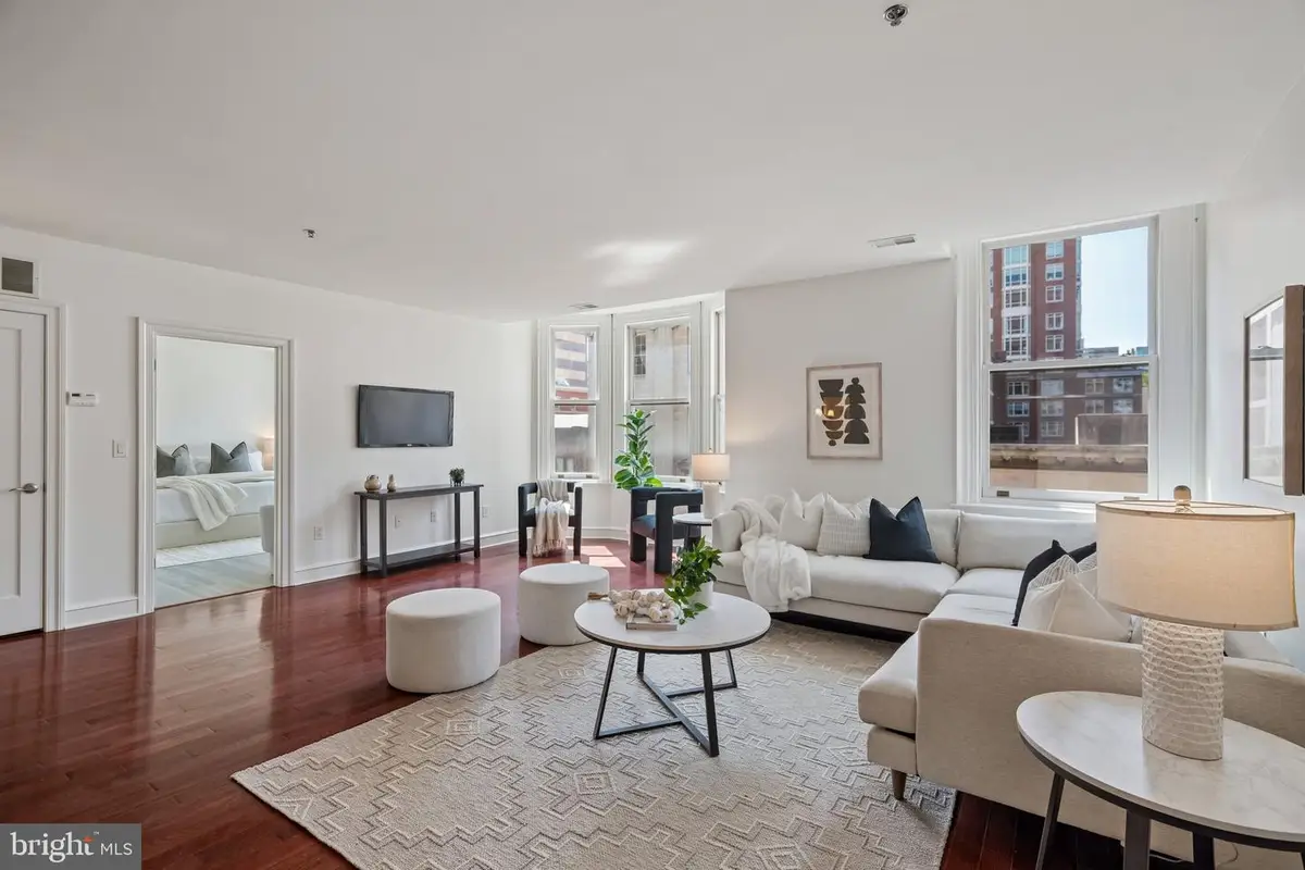 1811 Chestnut St #402, Philadelphia, PA 19103 - #1
