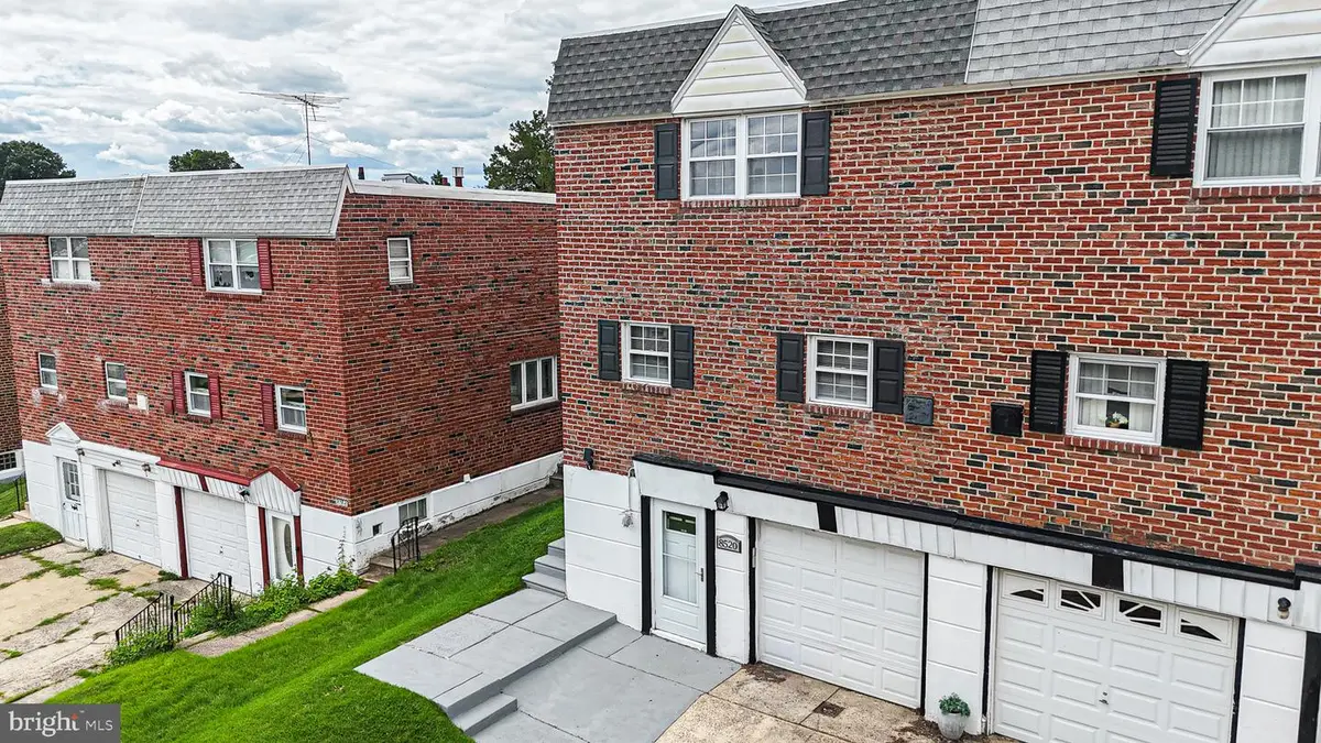 8520 Bridle Rd, Philadelphia, PA 19111 - #1