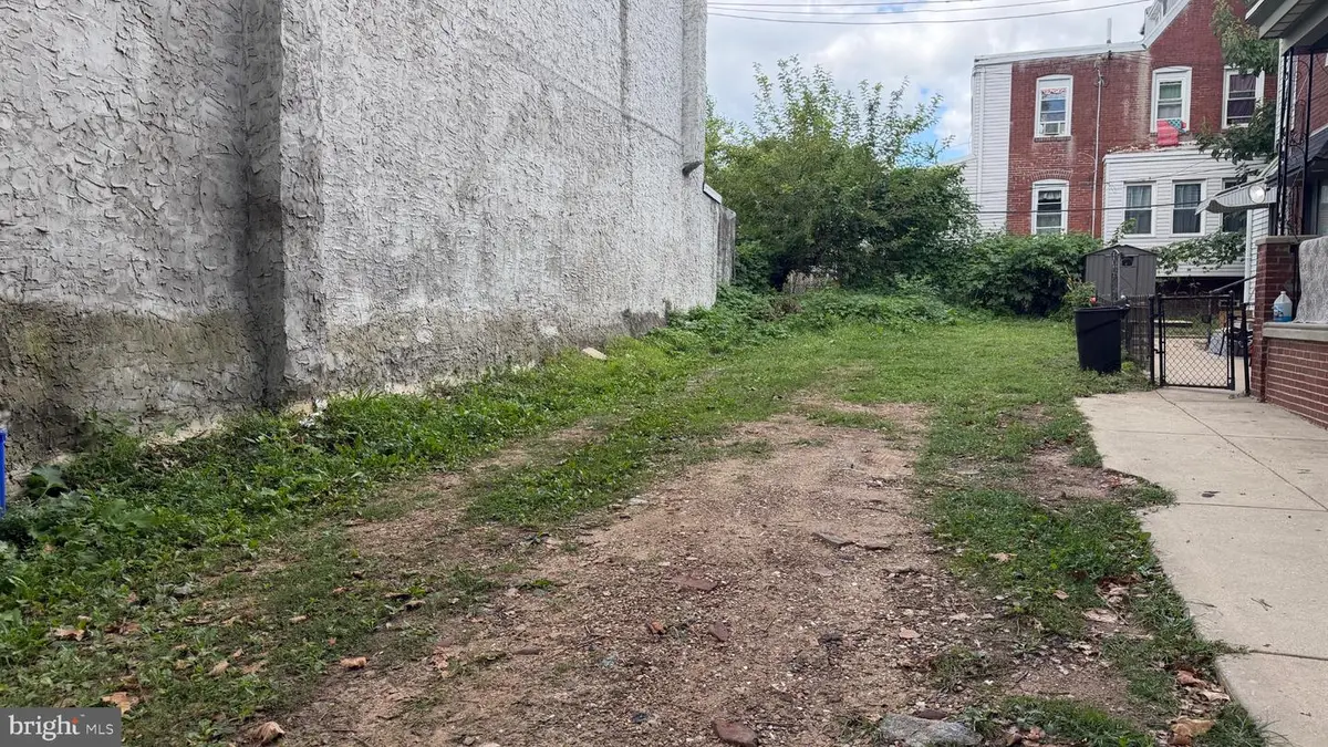 4722 Oakland St, Philadelphia, PA 19124 - #1