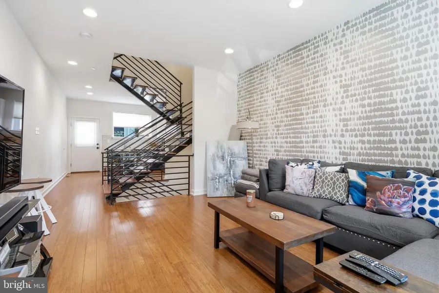 2709 Cambridge St, Philadelphia, PA 19130 - #3