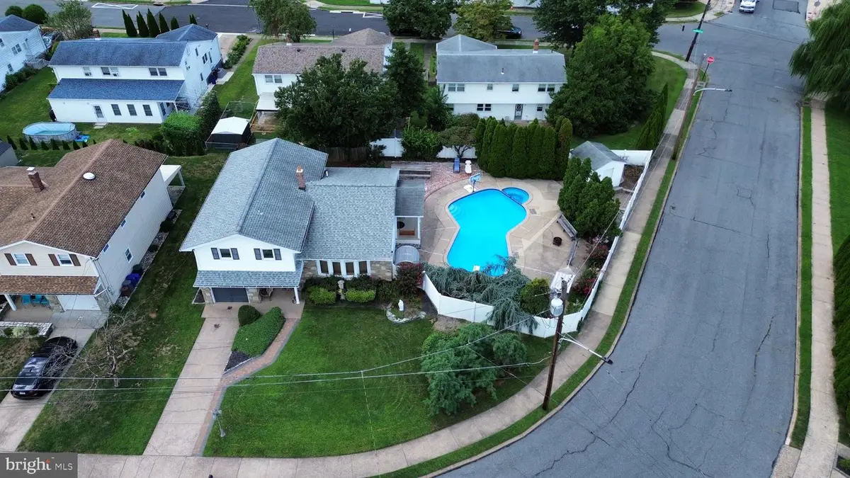 163 Laurie Ln, Philadelphia, PA 19115 - #1