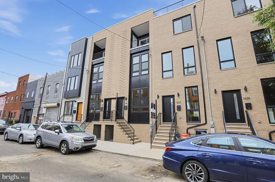 1435 S 8th St, Philadelphia, PA 19147 - #2