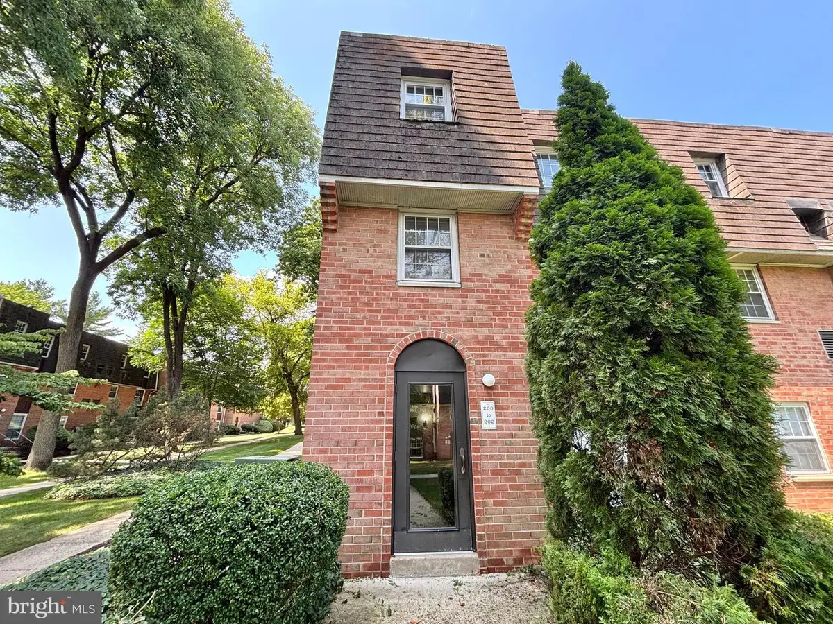 4000 Gypsy Ln #202a2, Philadelphia, PA 19129 - #1