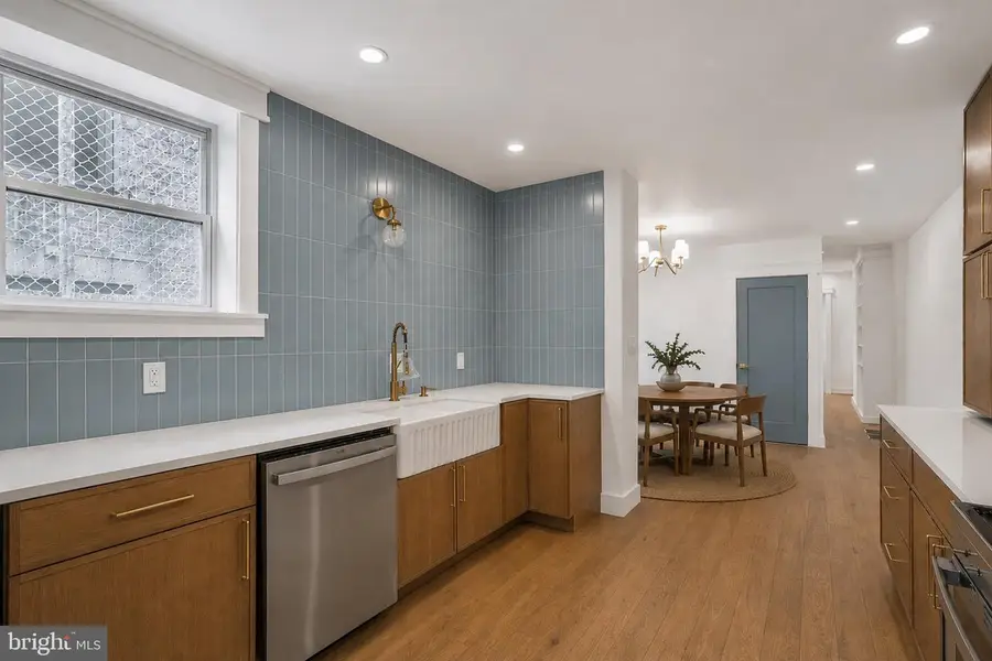 823 N 22nd St, Philadelphia, PA 19130 - #2