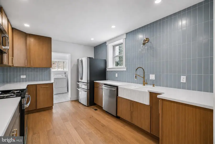823 N 22nd St, Philadelphia, PA 19130 - #3