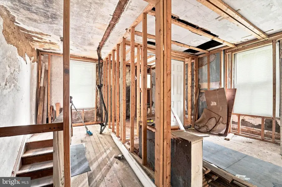 3401 Powers St, Philadelphia, PA 19129 - #2