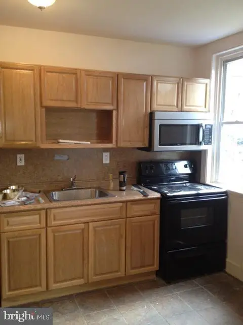 5720-3801 N Lambert St, Philadelphia, PA 19138 - #3
