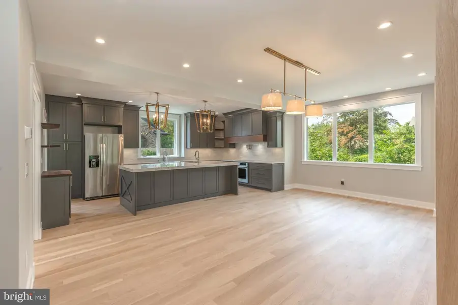 161 Carpenter Ln, Philadelphia, PA 19119 - #3