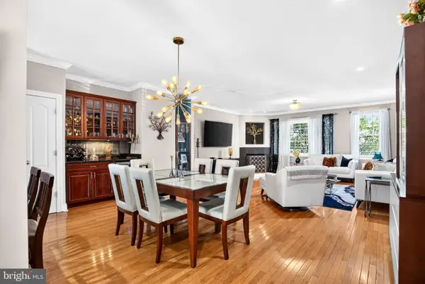102 Dickinson, PHILADELPHIA, PA 19147