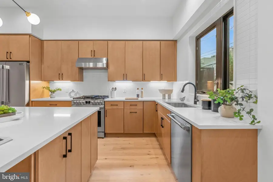 267 Delmar St, Philadelphia, PA 19128 - #3