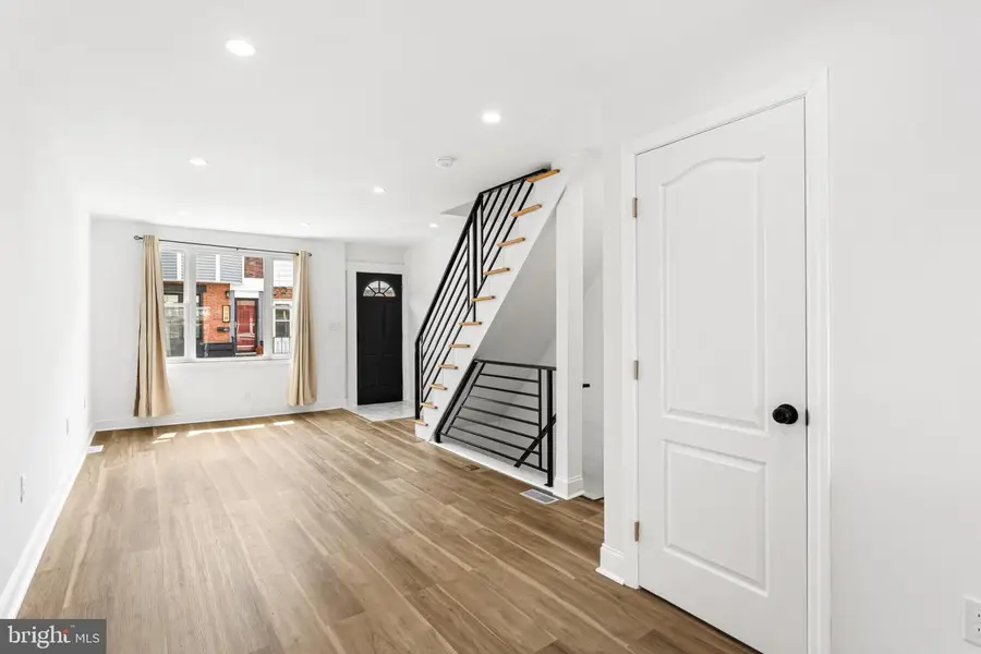 119 Tree St, Philadelphia, PA 19148 - #3