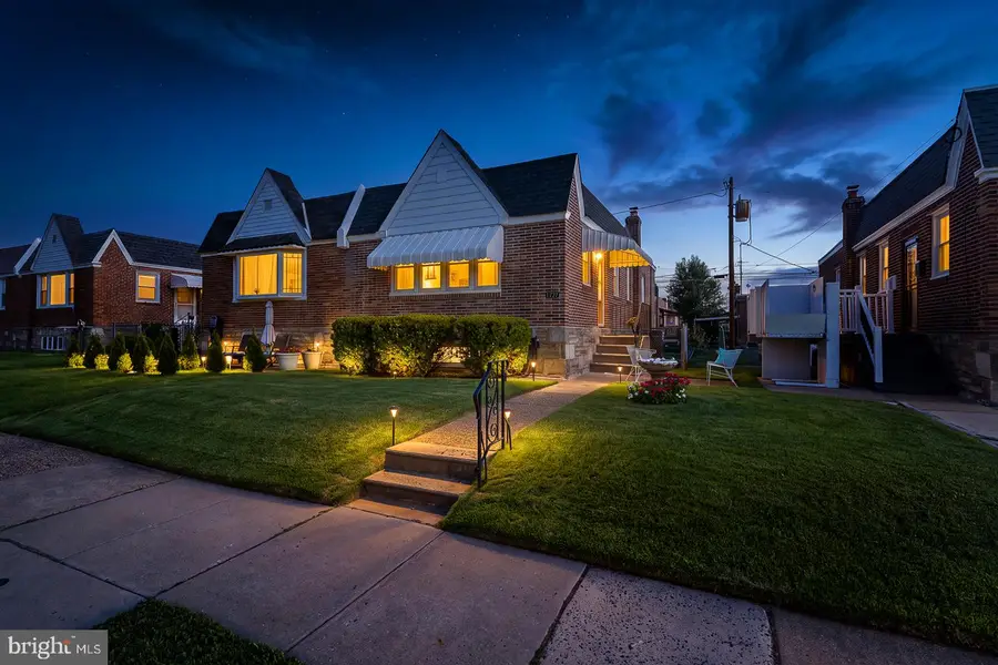 1727 Benson St, Philadelphia, PA 19152 - #2