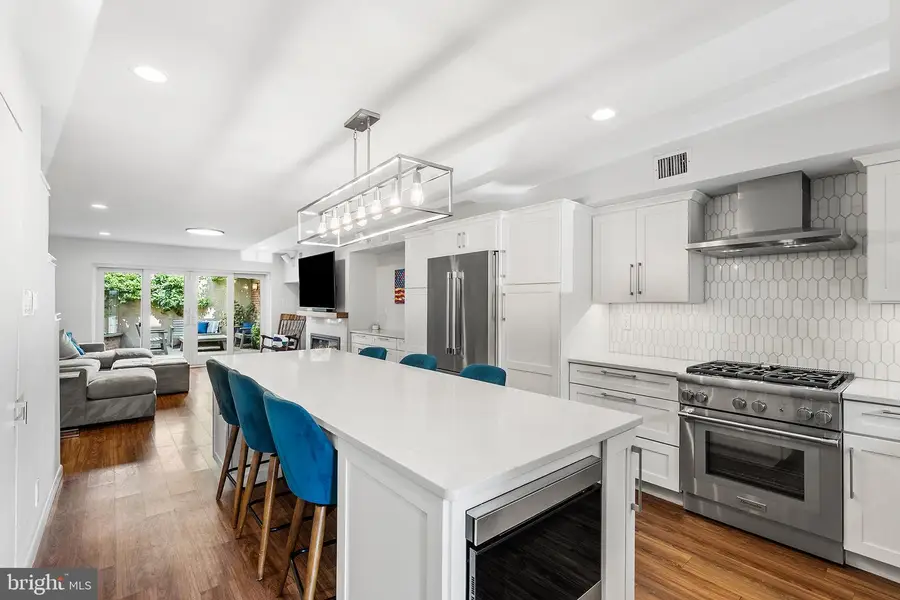 631 Addison St, Philadelphia, PA 19147 - #2