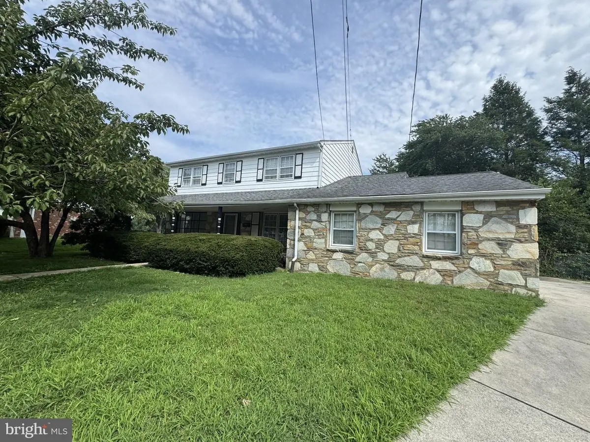 119 Almatt Ter, Philadelphia, PA 19115 - #1