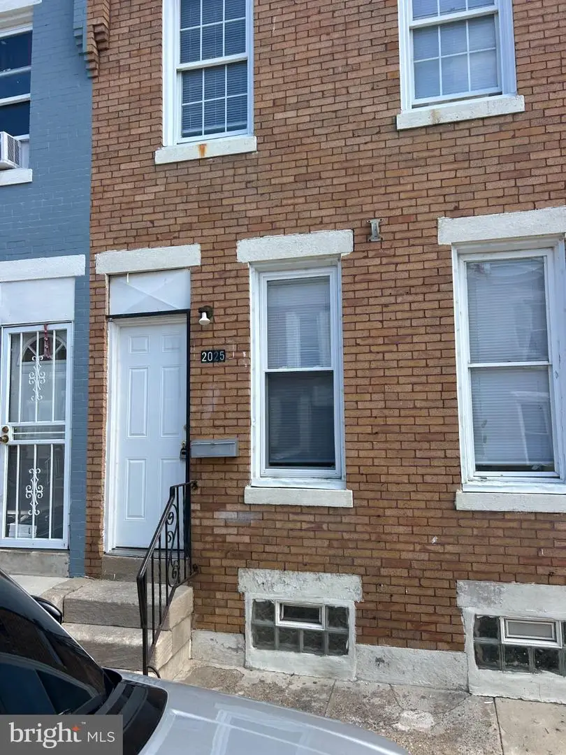2025 Granite St, Philadelphia, PA 19124 - #1