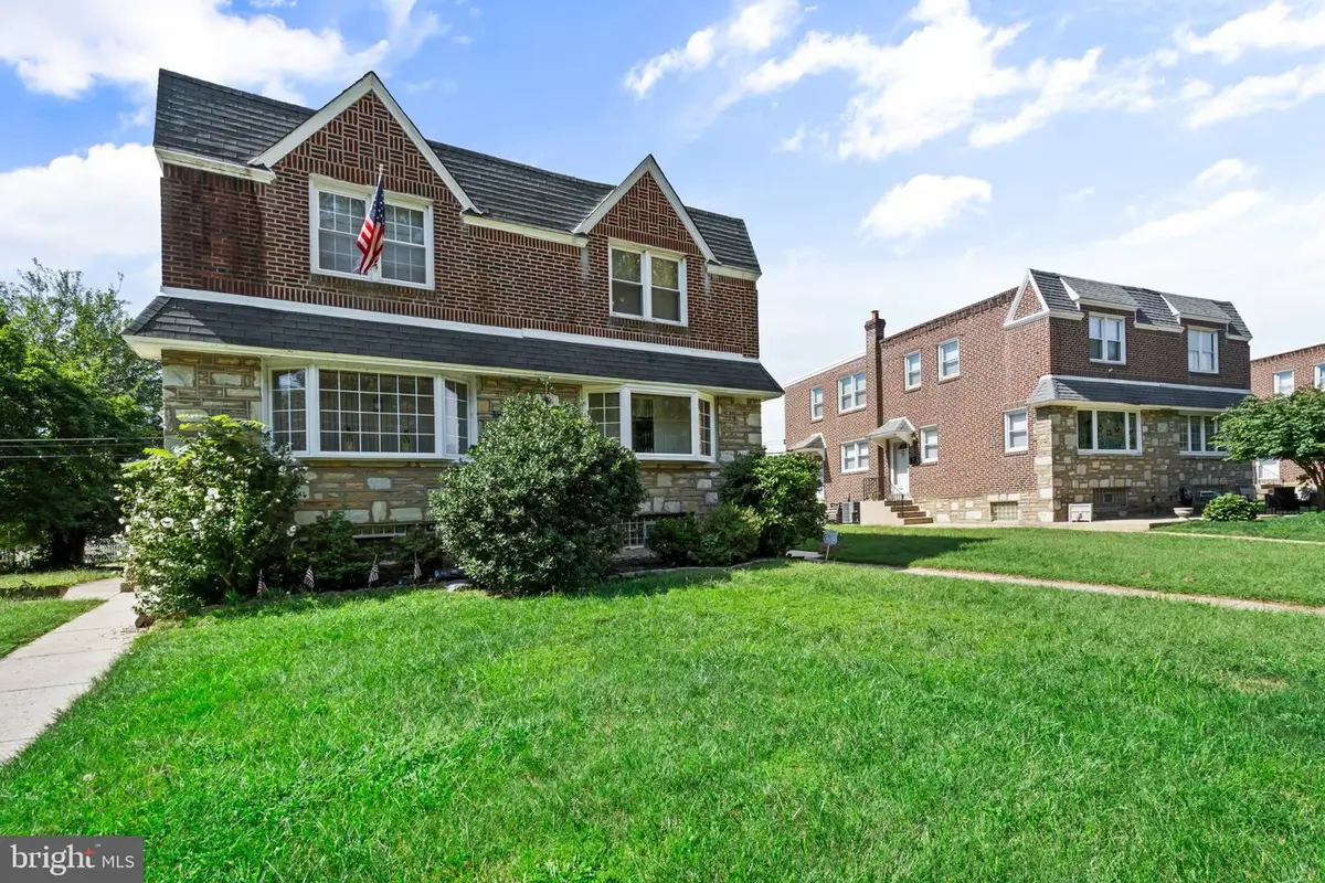 8010 Lexington Ave, Philadelphia, PA 19152 - #1