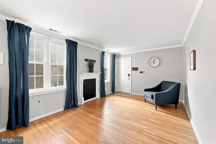326 Queen St #3, Philadelphia, PA 19147 - #3