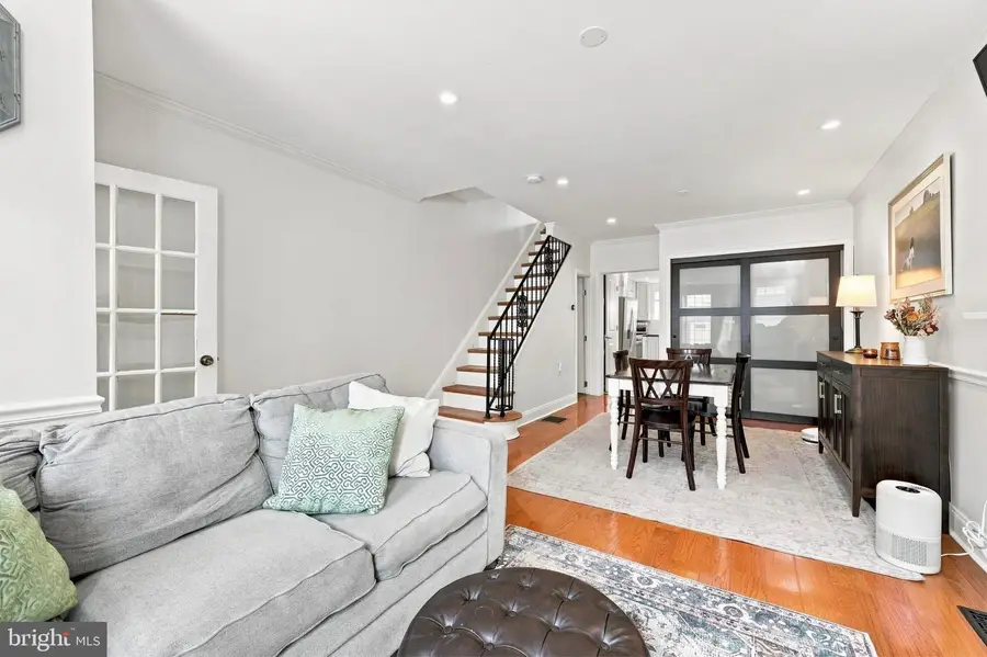 913 Daly St, Philadelphia, PA 19148 - #3