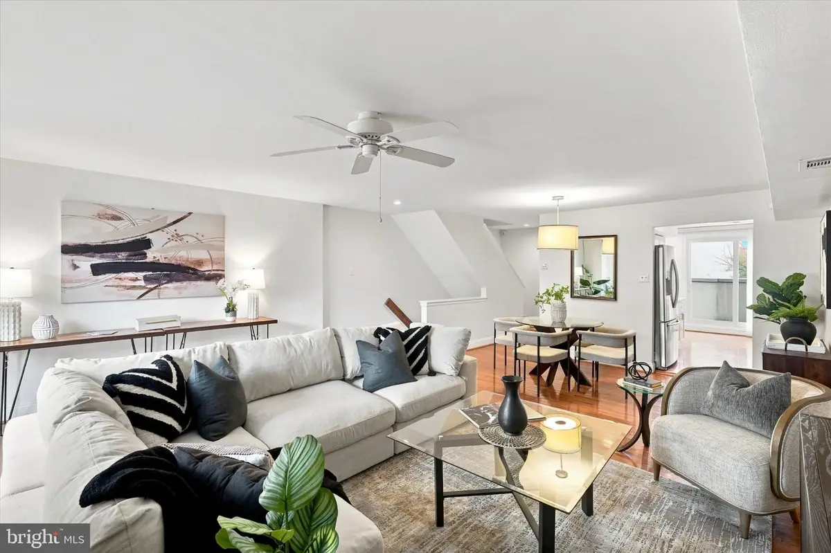 220 N 22nd St #b, Philadelphia, PA 19103 - #1