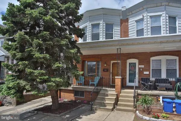207 Lauriston St, PHILADELPHIA, PA 19128