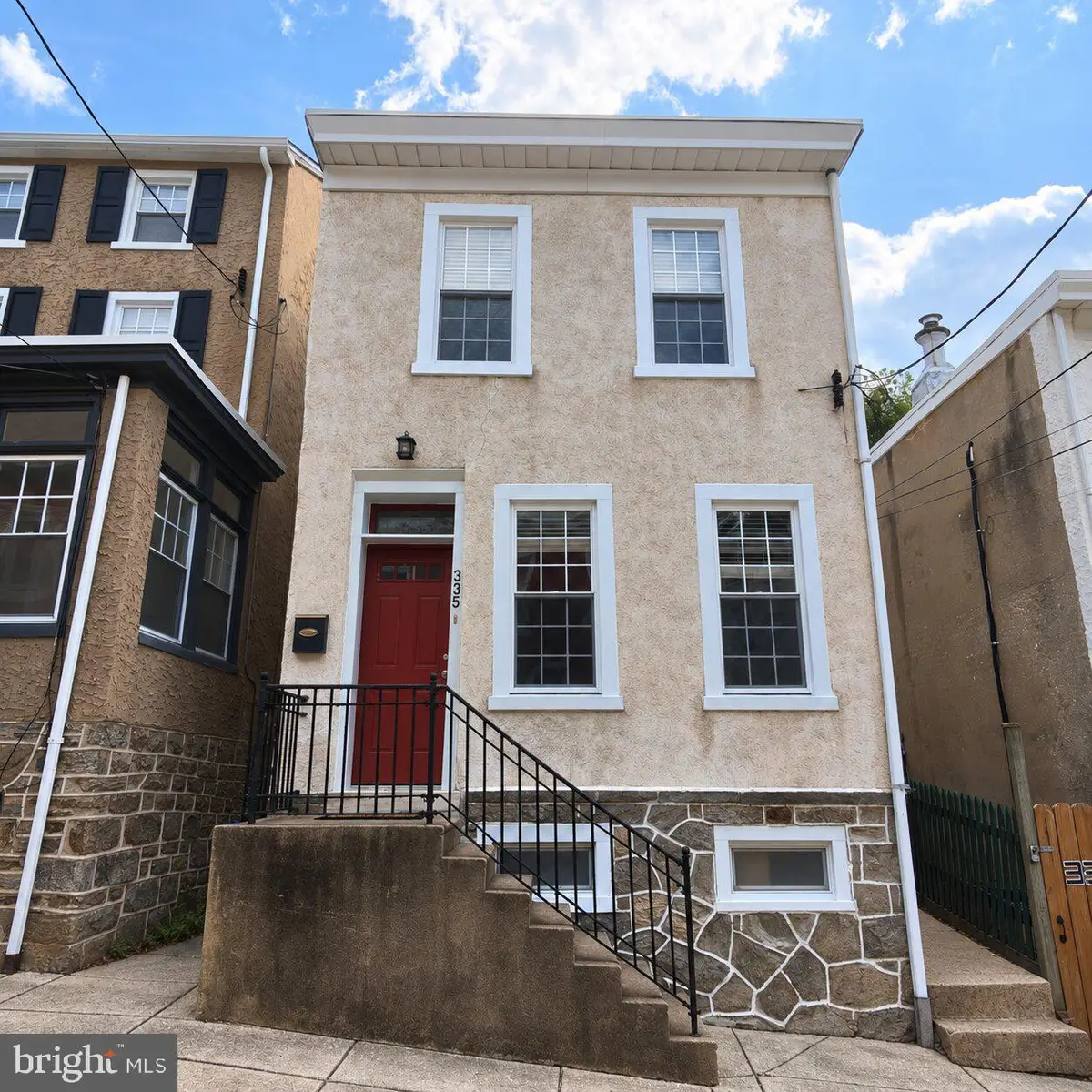 335 Carson St, Philadelphia, PA 19128 - #1