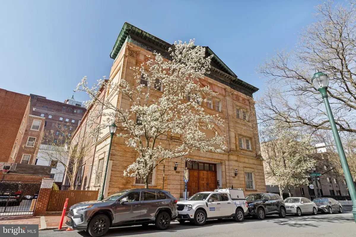 802 Locust St #penthouse, Philadelphia, PA 19107 - #1