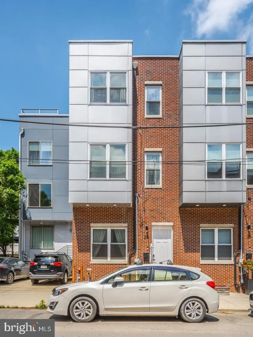 129 W Allen St, Philadelphia, PA 19123 - #1