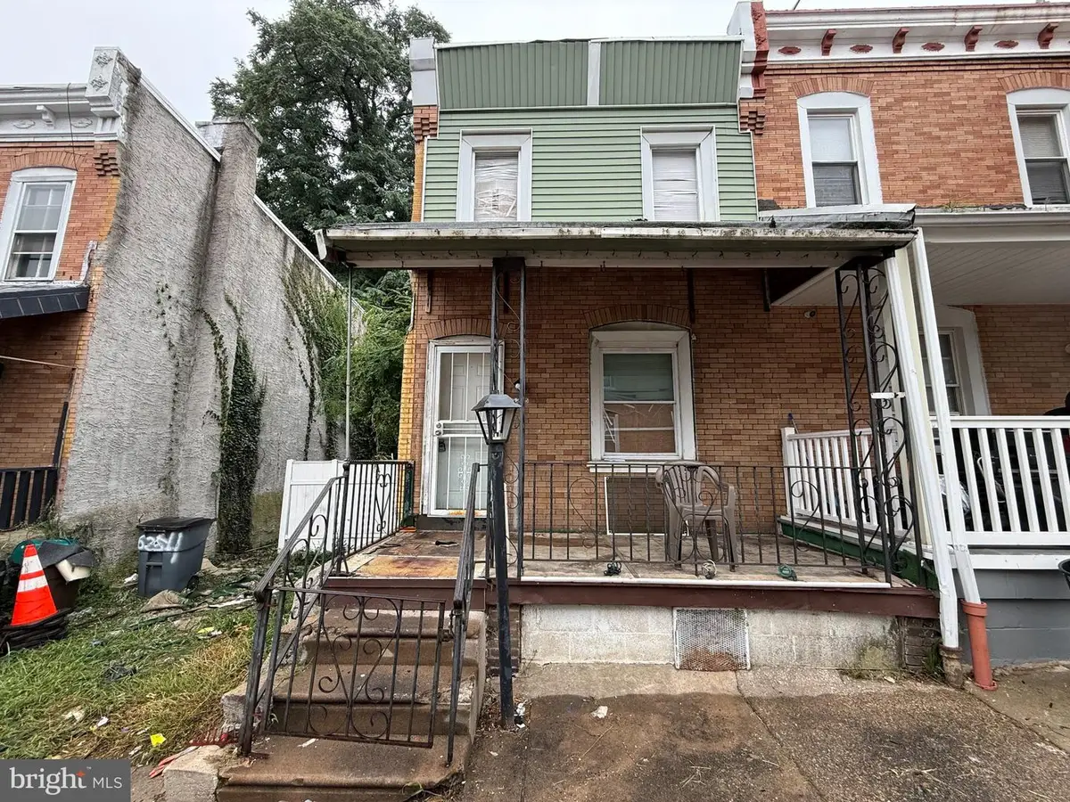 6258 N Beechwood St, Philadelphia, PA 19138 - #1