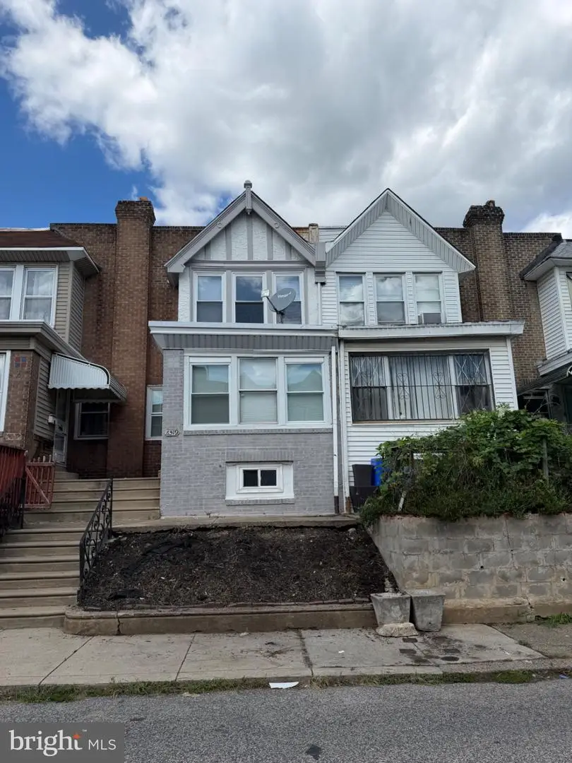 6519 Dorel St, Philadelphia, PA 19142 - #1