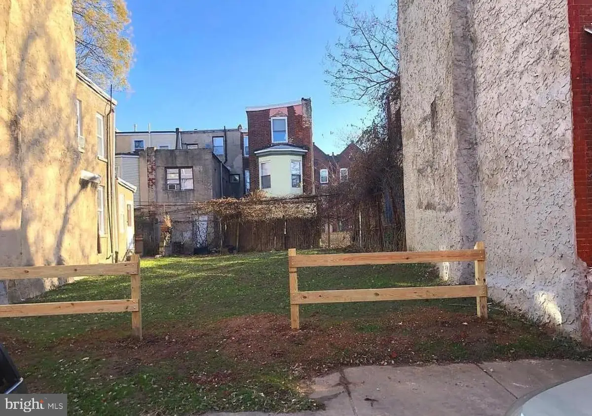 2105 N Woodstock St, Philadelphia, PA 19121 - #1