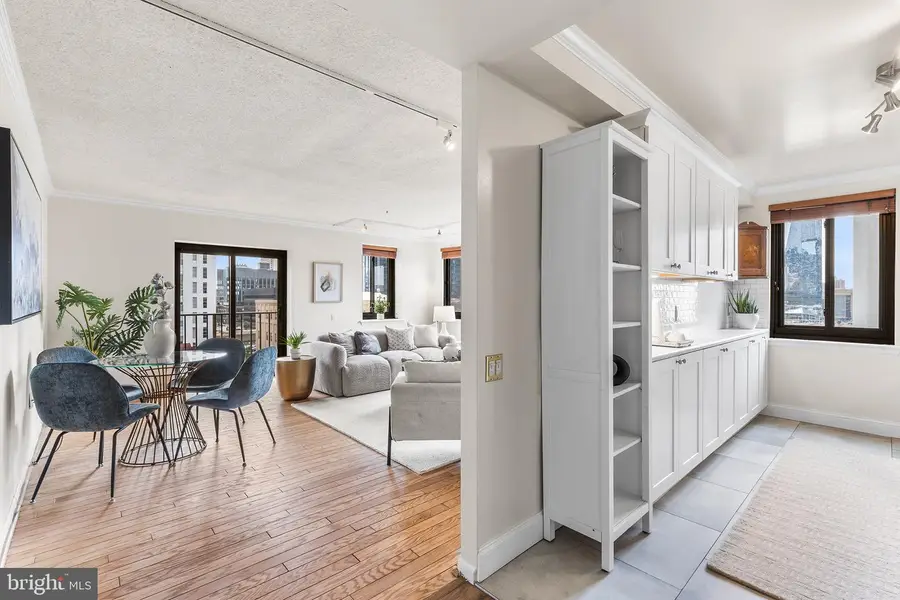2201 Cherry St #902 And P6, Philadelphia, PA 19103 - #2