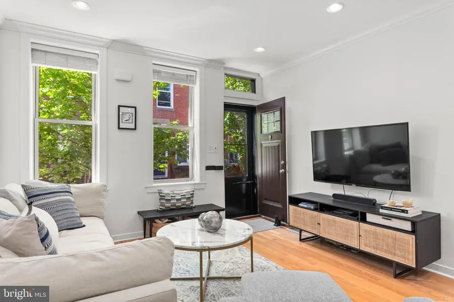 881 N Bucknell St, Philadelphia, PA 19130 - #2