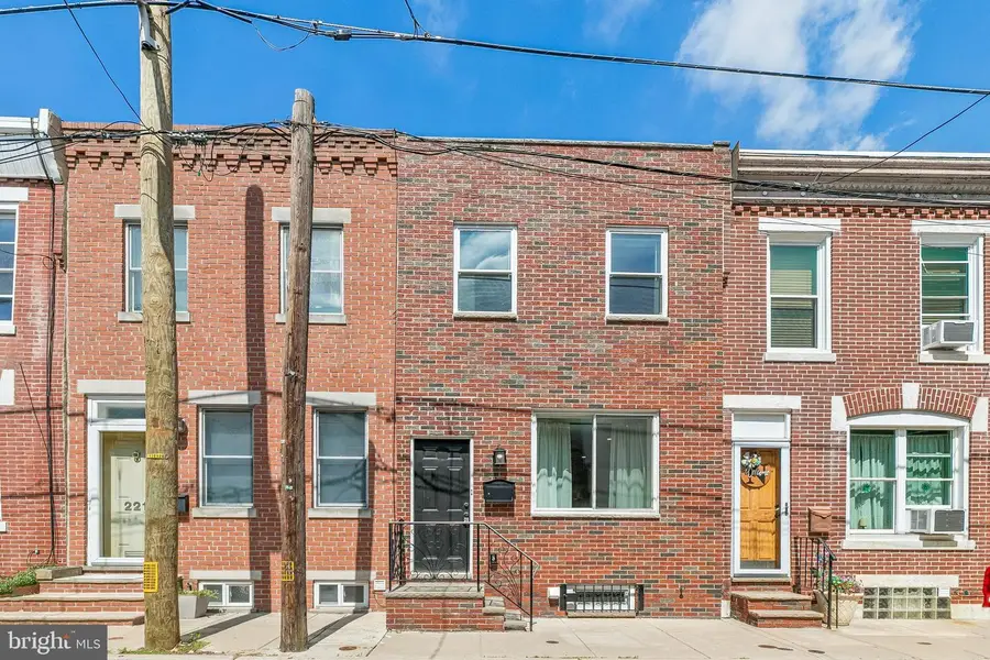 219 Daly St, Philadelphia, PA 19148 - #2
